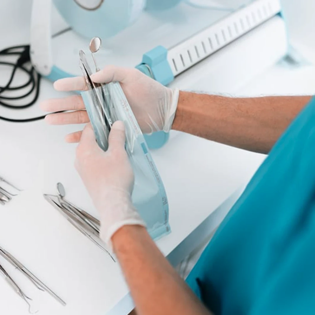 Guanti Lattice Reflexx R98 Senza Polvere - Alta Resistenza, Taglia M, Blu, Confezione Da 50 - Foto 3